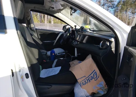 2013 Toyota Rav4 Xle from USA, damaged, VIN JTMRFREV5D5006268